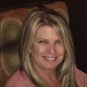 Meet your Posher, Jeanine